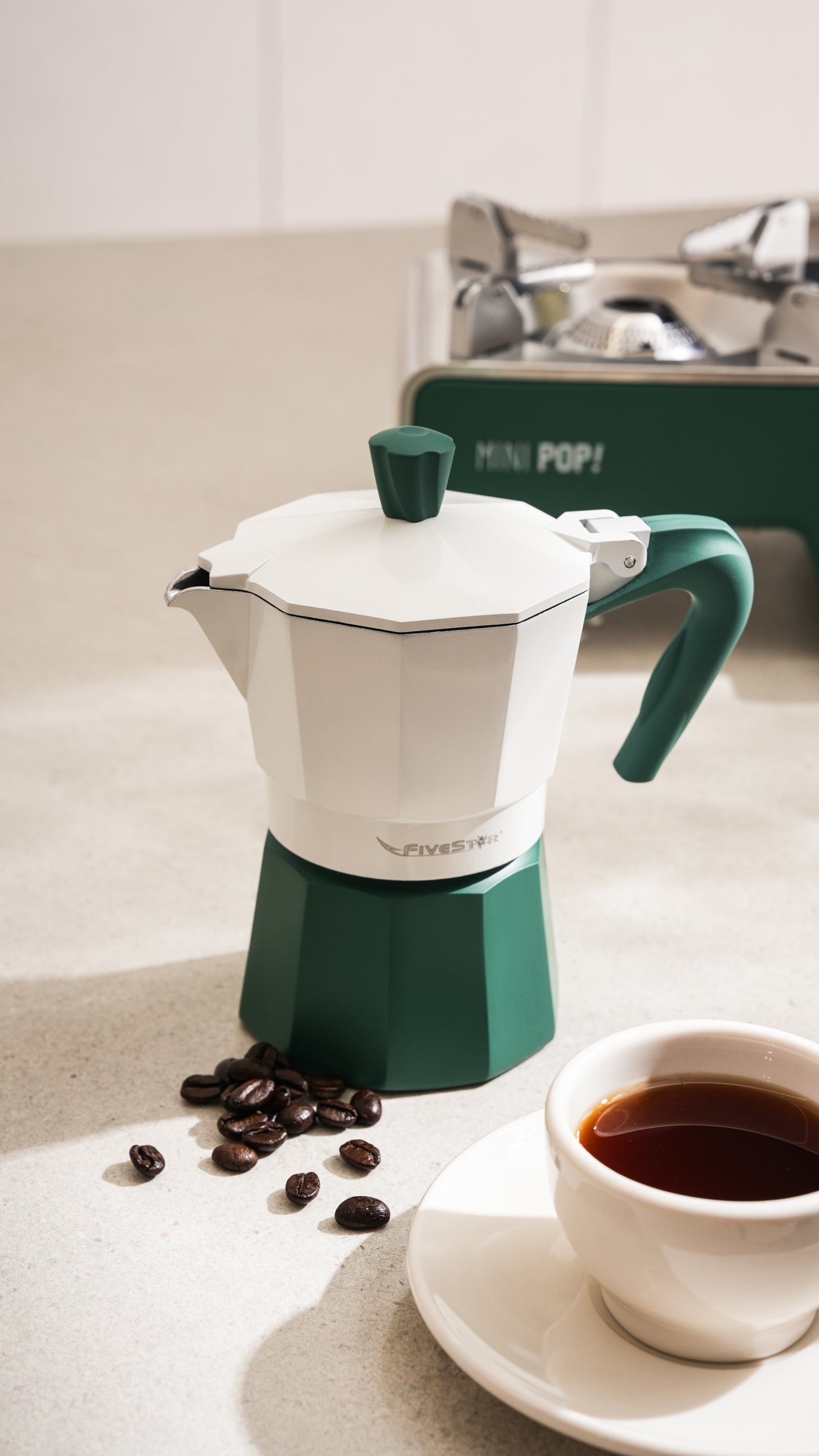 MOKA POT GREEN & WHITE 3-CUP (6 ounces)
