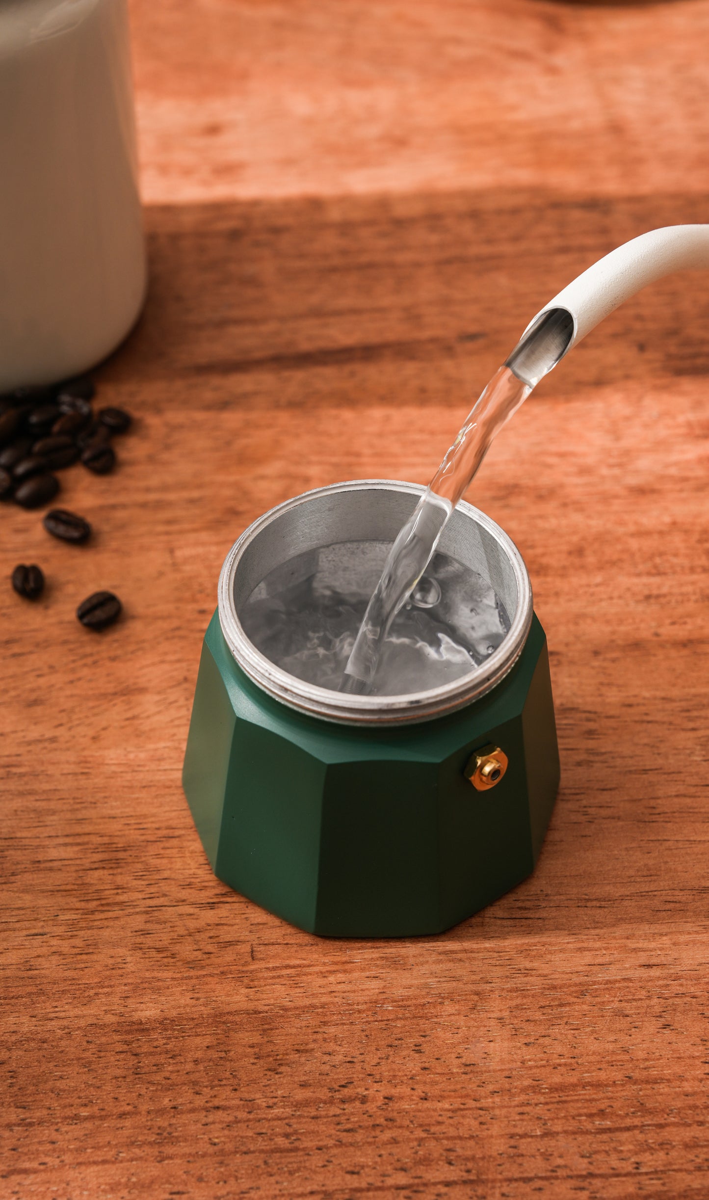 MOKA POT GREEN & WHITE 3-CUP (6 ounces)